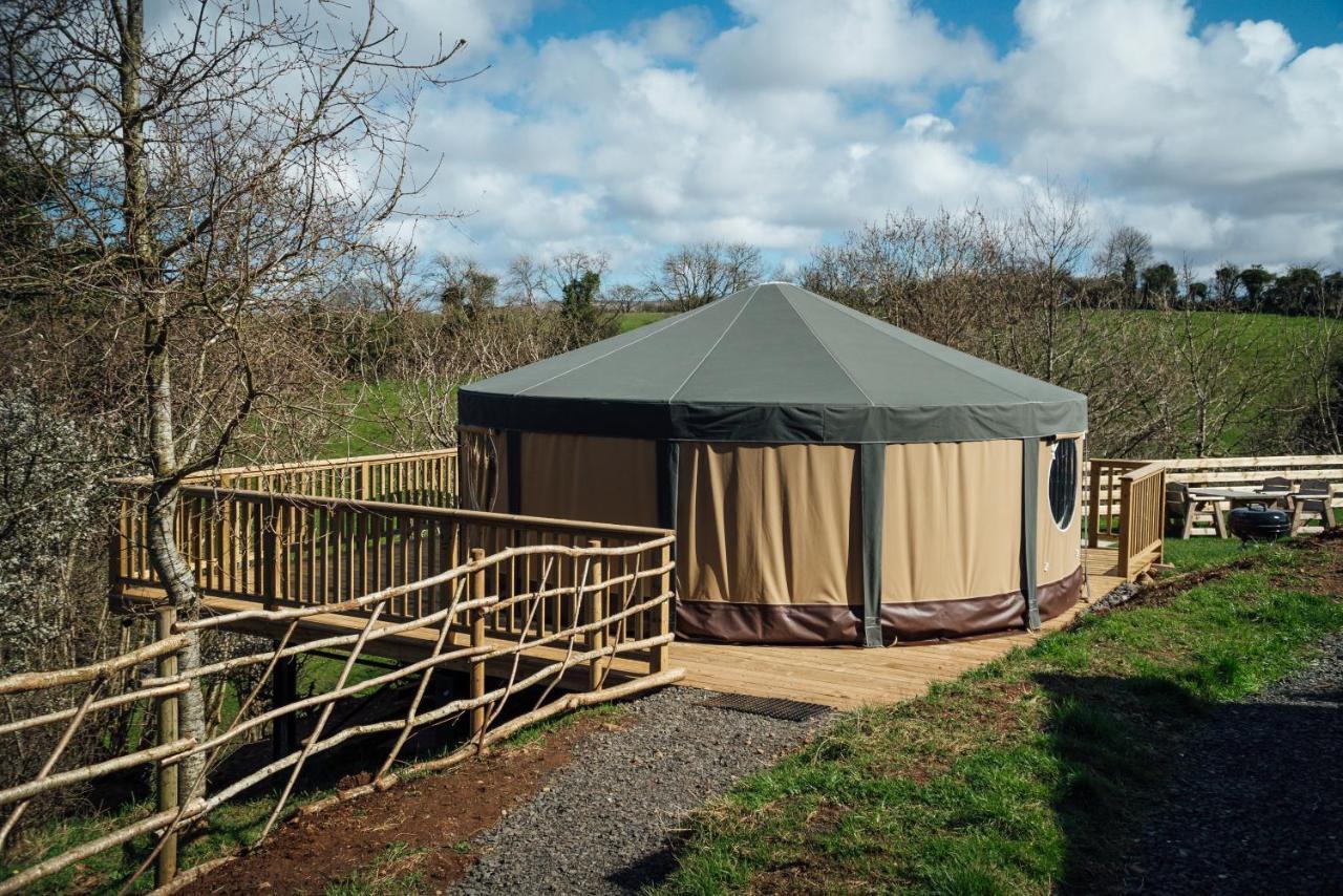 Little River Glamping Баллимони Экстерьер фото